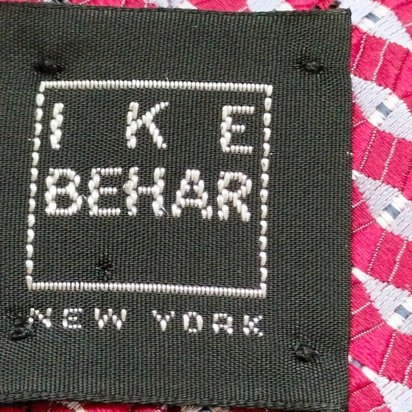 Ike Behar New York Imported Silk Tie Necktie Geometric Jacquard USA - Picture 13 of 13